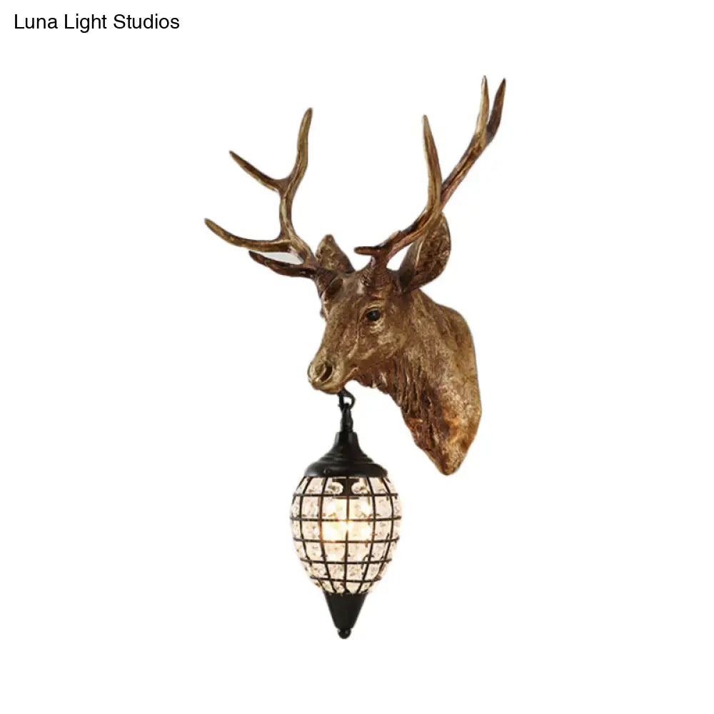 Farmhouse Single-Bulb Deer Head Wall Lamp With Crystal Shade In Brown/Gold Resin Sconce Lighting