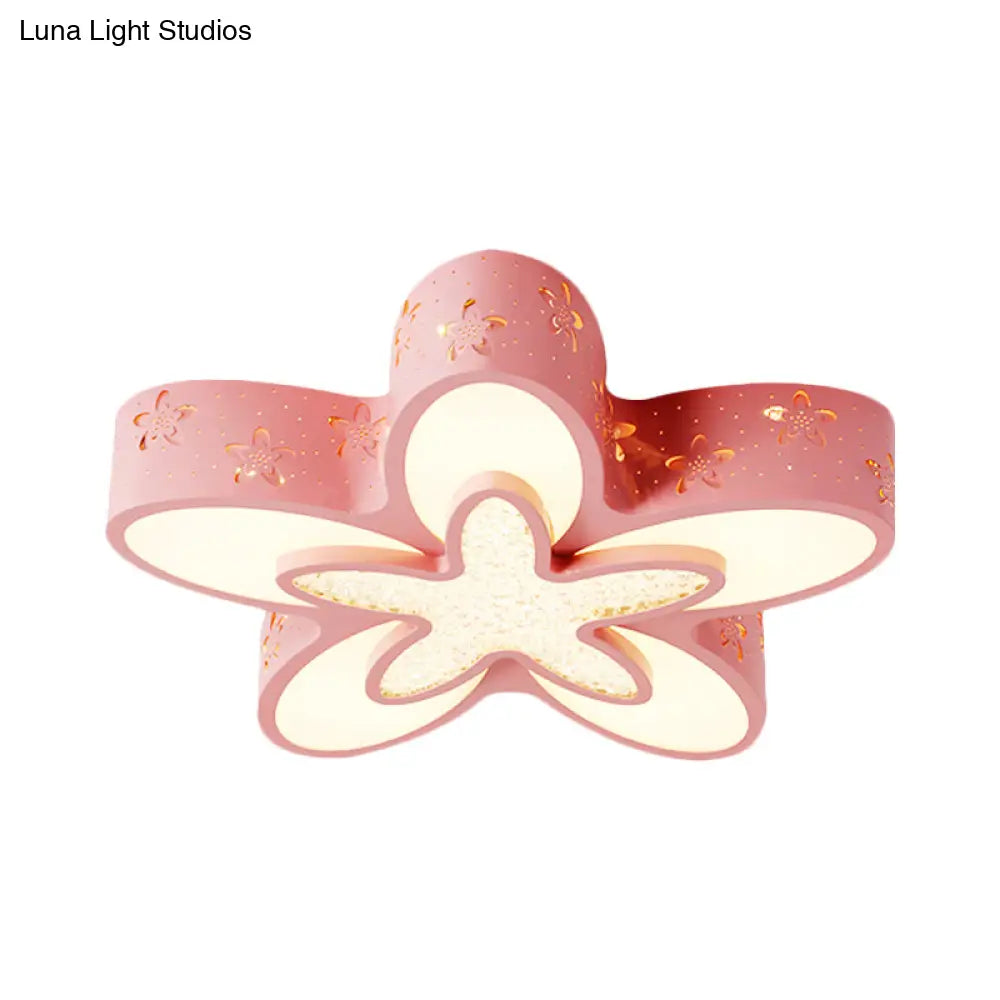 Flower - Shaped Led Cartoon Flush Ceiling Light For Kids’ Bedrooms In Pink/Blue
