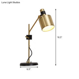 Gold Minimalist 1-Head Metal Living Room Table Light