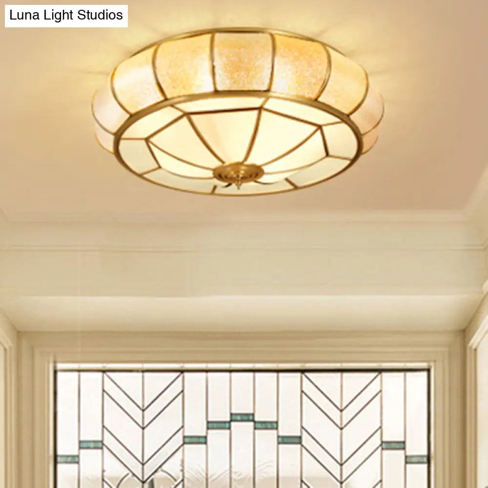 Gold Round Textured Glass Flush Ceiling Light For Traditional Bedroom – Elegant Flushmount Lighting