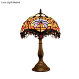 Hand-Cut Glass Tiffany Style Nightstand Lamp With Scalloped Design