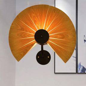 Handmade Wood Veneer Wall Sconce With Modern Stylish Design And 1 Light - Perfect For Restaurants