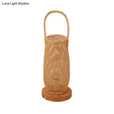Japanese Bamboo Basket Desk Lamp With Circle Wood Base - Beige 1 Head Task Lighting