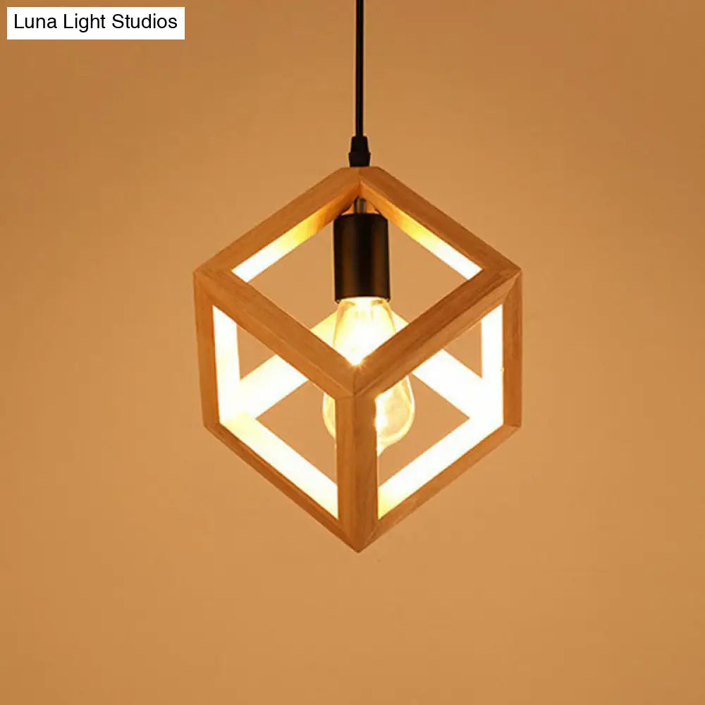 Japanese Wood Single-Bulb Pendant Ceiling Light - Stylish Shade & Ideal For Restaurants