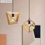 Japanese Wood Single-Bulb Pendant Ceiling Light - Stylish Shade & Ideal For Restaurants
