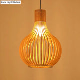 Japanese Wood Single-Bulb Pendant Ceiling Light - Stylish Shade & Ideal For Restaurants
