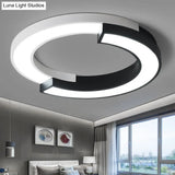 Led Circle Flush Light Nordic Metal Ceiling Fixture For Bedroom - Black & White