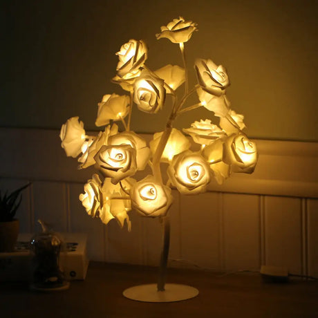 Led Tree-Shaped Bedroom Nightstand Lamp - Decorative Usb Table Lighting White / Rechargeable