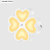 Led Wall Nightlight: Modern White Clover Plug-In Lamp With Plastic Shade