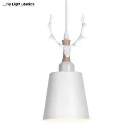 Macaron Style Hanging Light With Antlers - Metal Pendant For Balcony And Foyer