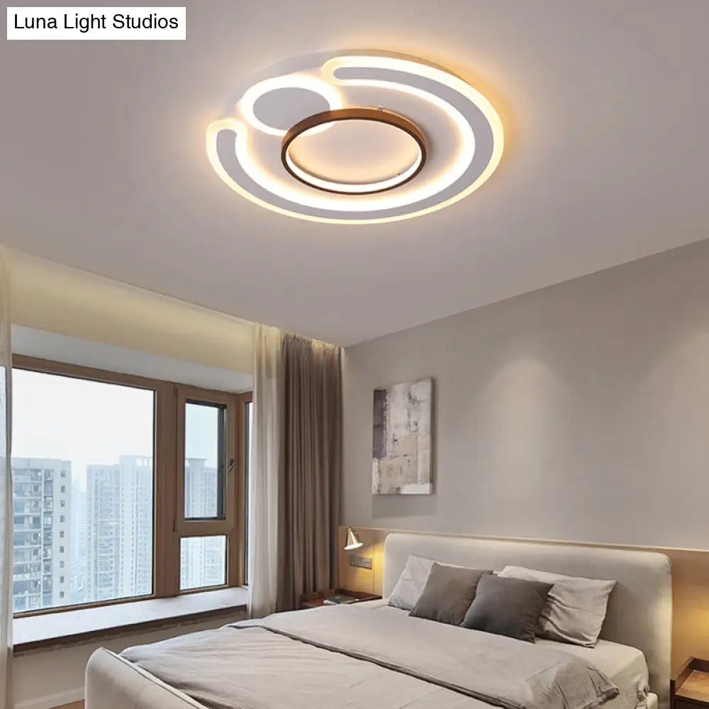 Metal Round Flush Mount Nordic White Ceiling Lamp - 16.5’/20.5’/24.5’ Wide In Warm/White