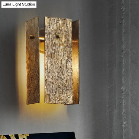 Metal Wall Mounted Bedroom Light - Rectangular Colonial 1 Bulb Fixture In Gold With Bark Texture