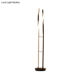 Minimalist Black Ladder Standing Lamp: Acrylic Led Floor Lighting For Bedroom Reading -