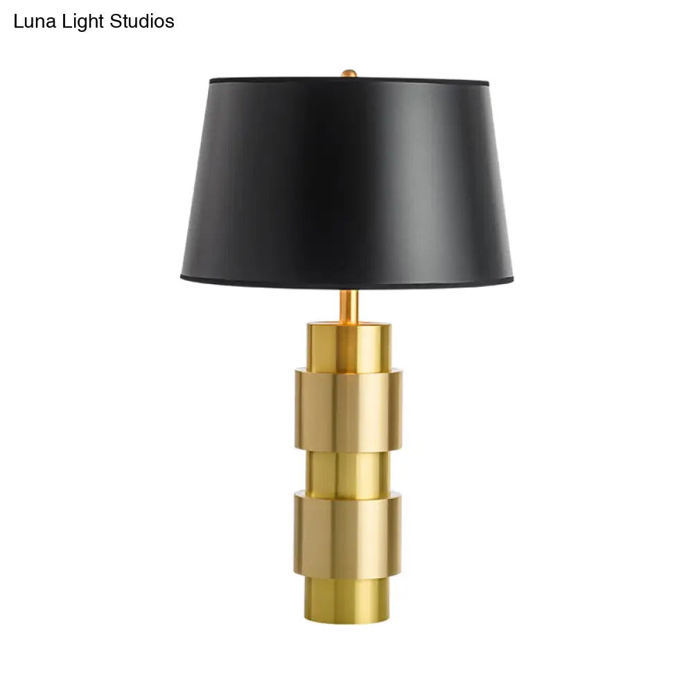 Minimalist Black Metal Table Light With Barrel Fabric Shade For Bedroom Night Lighting