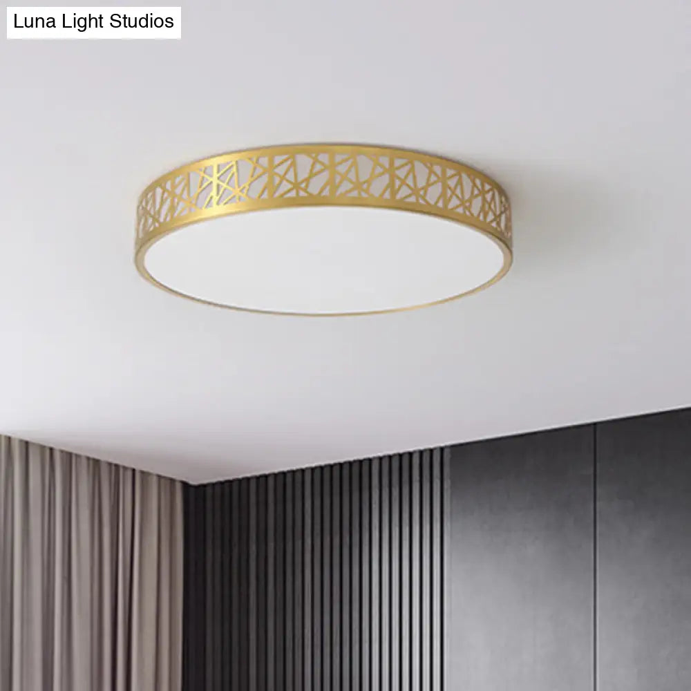 Minimalist Brass Ceiling Light With Geometric Design And Led Flushmount