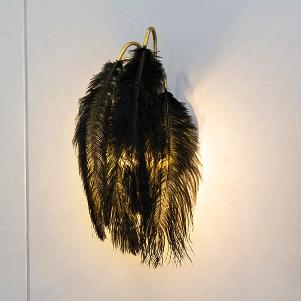 Minimalist Feather Shaded Wall Sconce Light Fixture For Living Room - Mount Lighting Black / Leaf