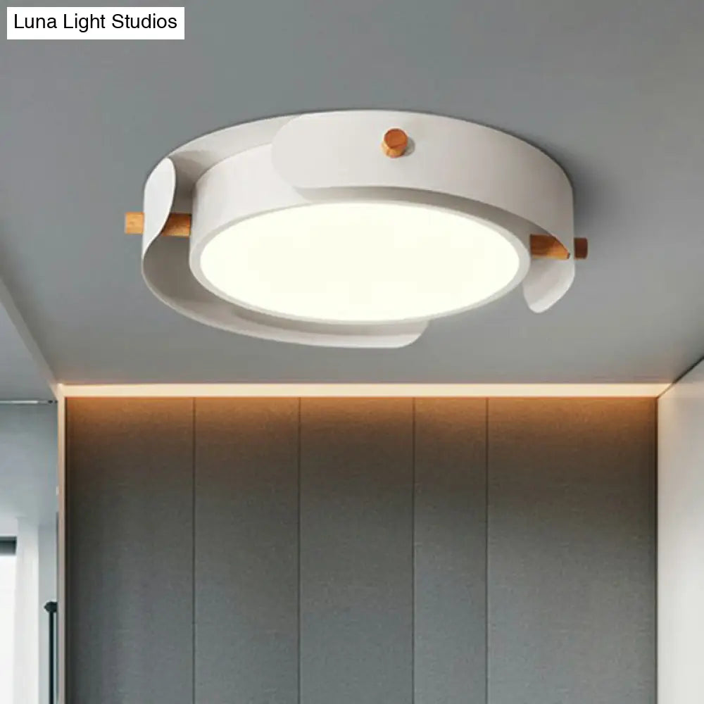 Minimalist Led Ceiling Mount Light - Round Metal Flush Fixture For Bedroom Lighting