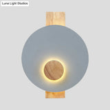 Minimalist Led Metal Disk Wall Light Fixture With Wood Backplate - Black/Grey/White