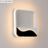 Minimalist Led Wall Light W/ Wave Patterned Acrylic Frame - Black/White Warm/White