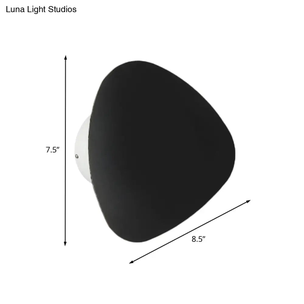 Minimalist Metallic Triangle Wall Sconce - 8.5/10.5 Wide Led Black Lamp For Corridor