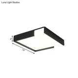 Minimalistic Squared Led Flush Mount Light In Black/White - 16’/19.5’ Dia For Bedroom With