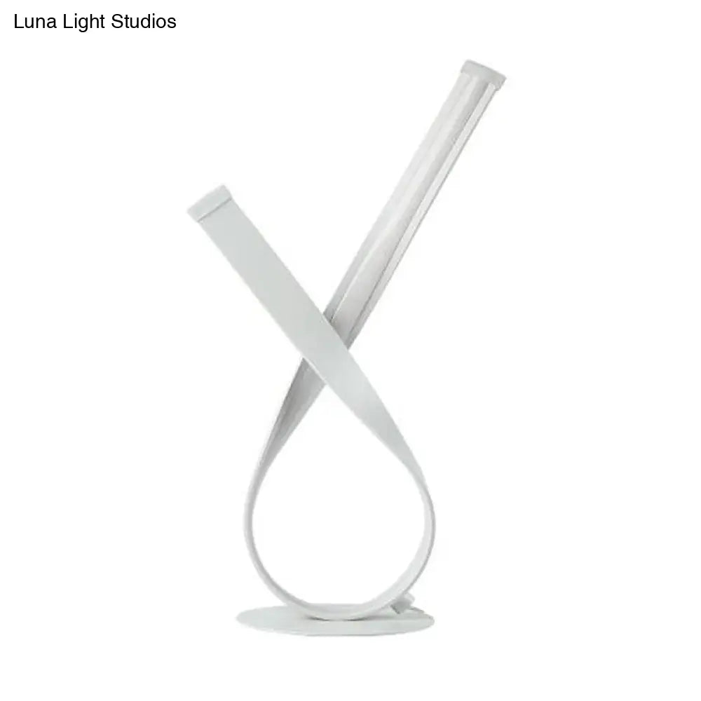 Minimalistic Twisted Desk Lamp - Acrylic Led Night Table Light For Bedside White/Warm Glow