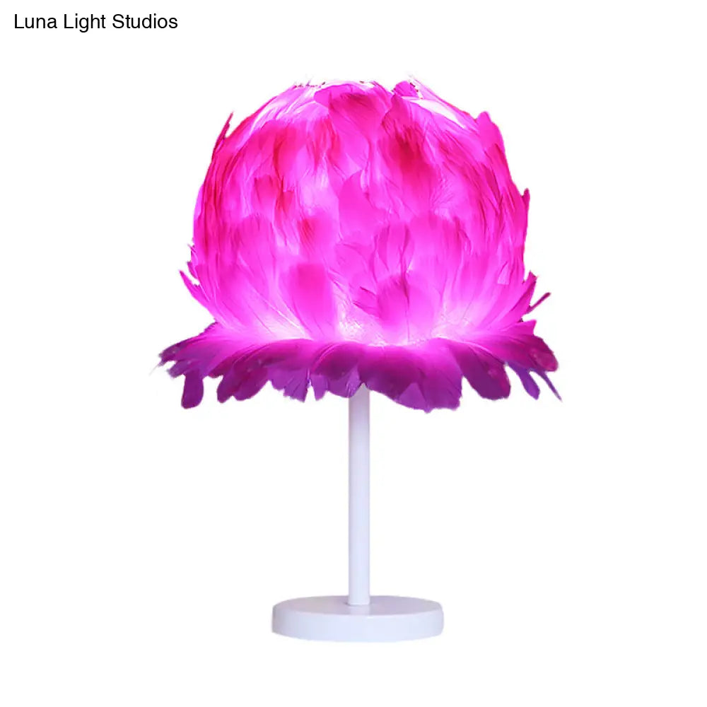 Modern 1-Head White/Pink Feather Globe Table Lamp For Bedroom