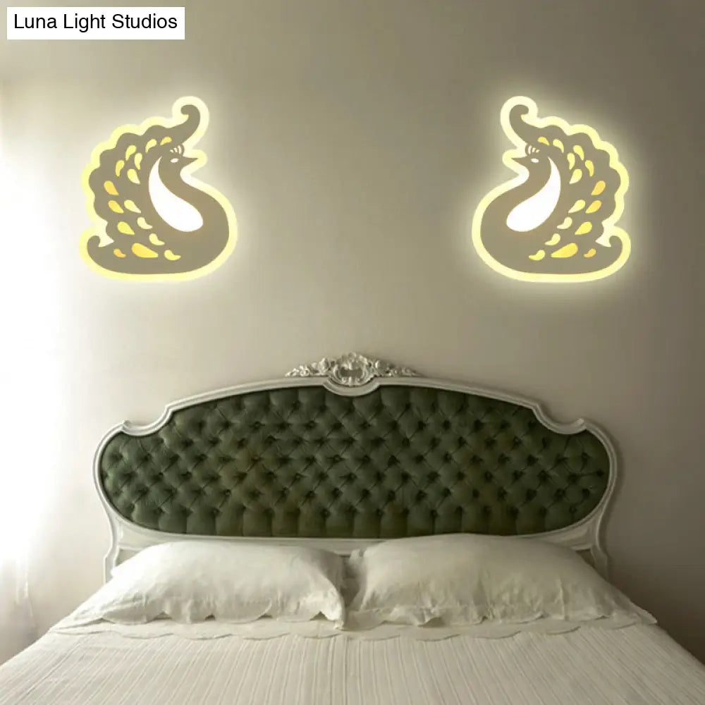 Modern Acrylic Animal Led Wall Sconce - White Finish For Hallway Illumination