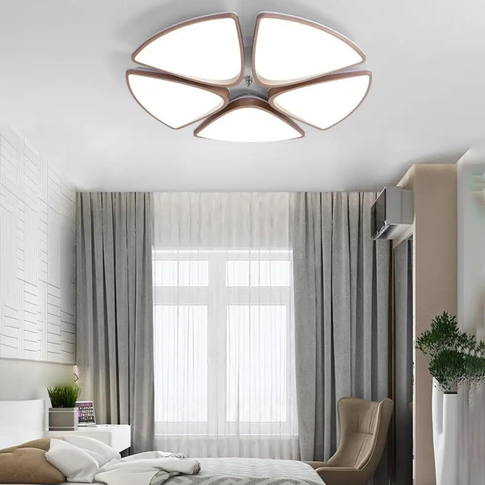 Modern Acrylic Bedroom Ceiling Light Fixture 3/4/5 Heads In White With 3 Color Options 5 /
