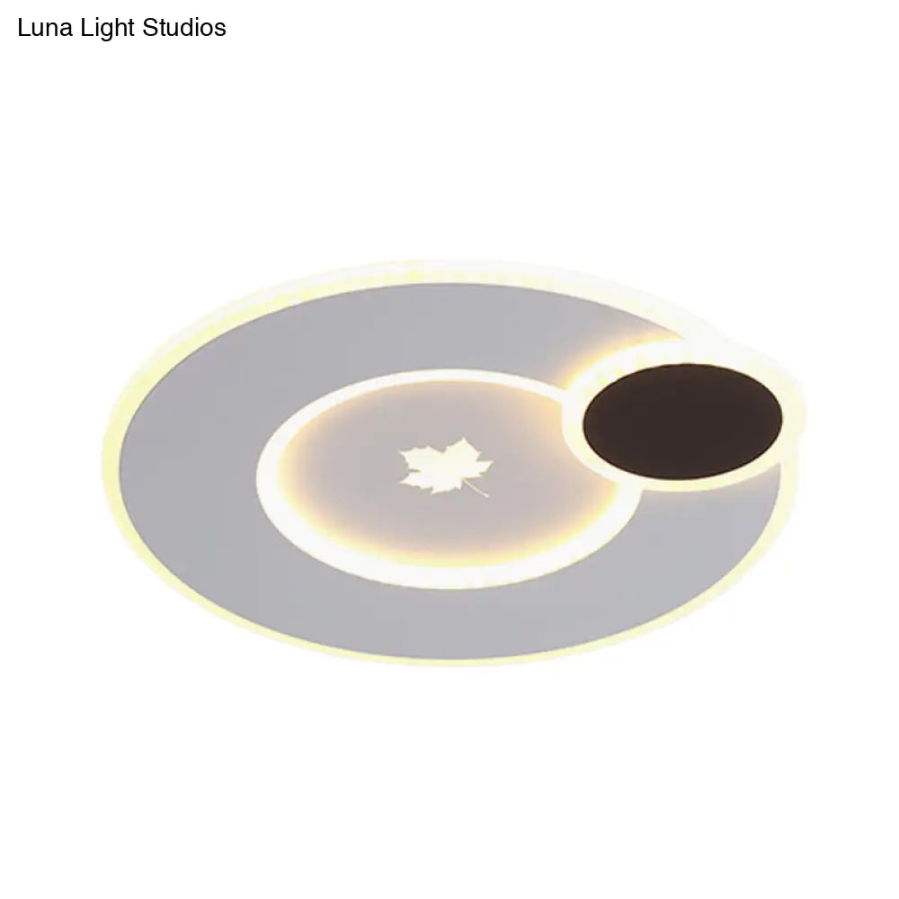 Modern Acrylic Led Flush Mount Light Fixture With Maple Leaf Pattern - 16’/19.5’ Wide Black/White