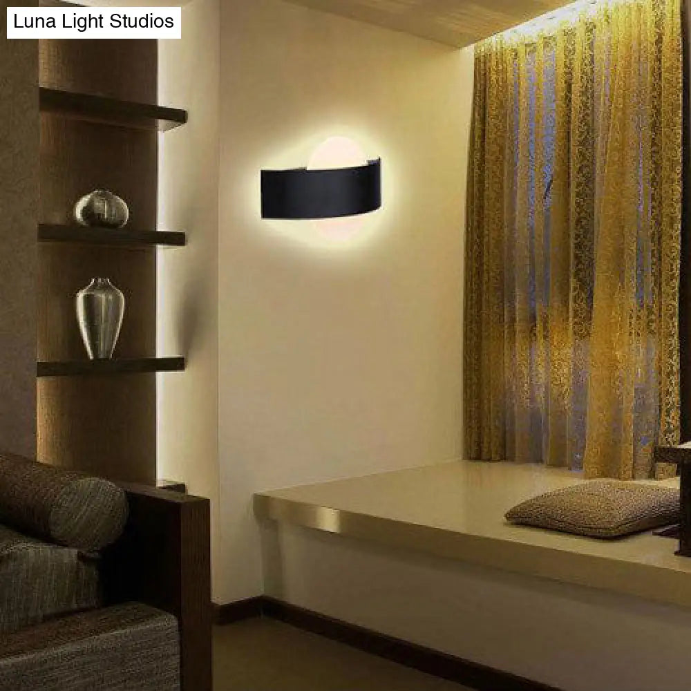 Modern Acrylic Led Wall Sconce With Metal Backplate In Black/White Finish And White/Warm Lighting