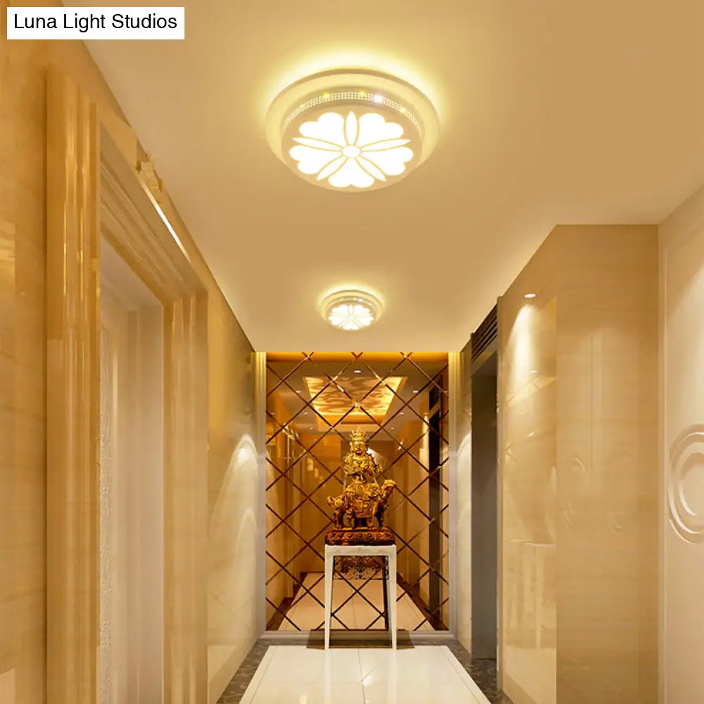 Modern Art Deco Flush Mount Ceiling Light For Hallway - Stylish Circular Acrylic Lamp
