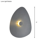 Modern Flaky Sconce Light: 7/9/11 Acrylic Led Wall Mounted Fixture In Grey/White