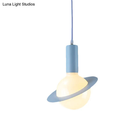 Modern Glass Pendant Light With Colorful Shades - Ideal For Dining Room Décor