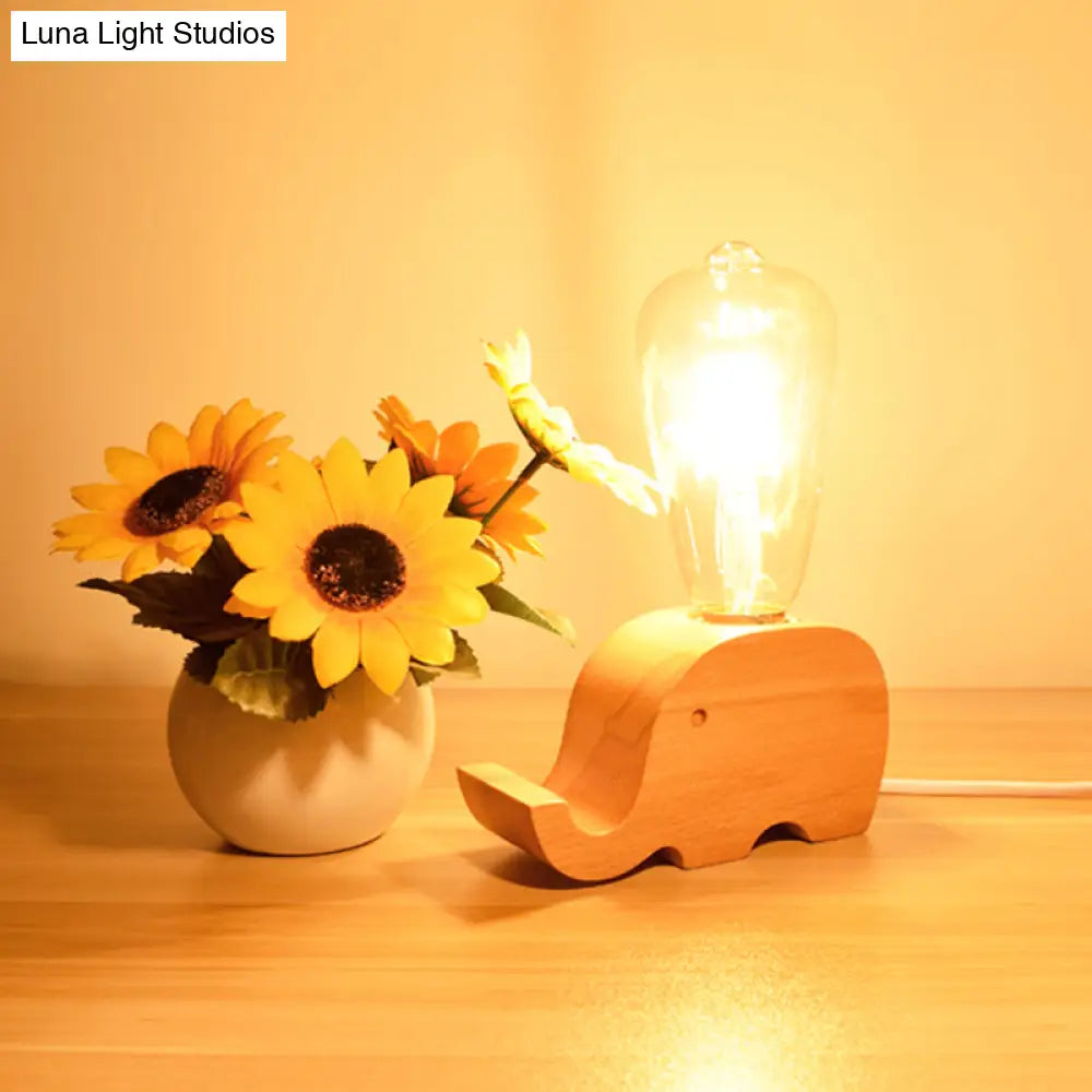 Modern Glass Shade Single Bulb Reading Lamp: Beige Sheep/Elephant/Cow Desk Lamp For Bedroom