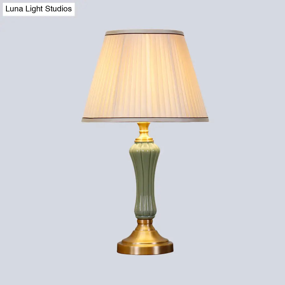 Modern Green Desk Lamp With Fabric Shade - Small Living Room Table Light
