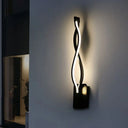 Modern Led Curvy Wall Sconce Light Black/White Acrylic Shade Warm/White Black / White