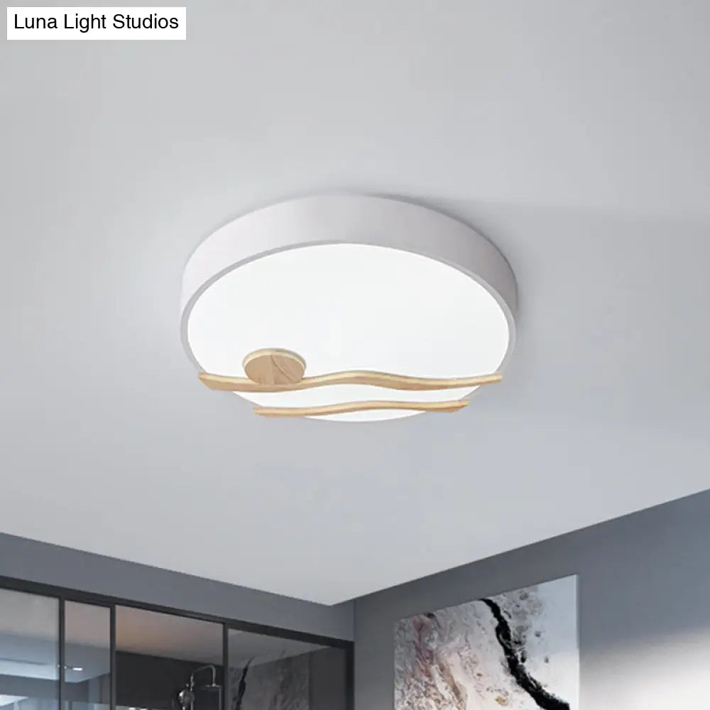 Modern Led Iron Flush Mount Ceiling Lamp For Bedroom - White/Grey Finish 16’/19.5’ Wide