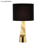 Modern Metal Desk Lamp With Straight Sided Shade And 1 Head In Black