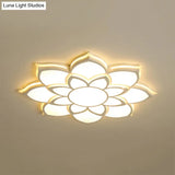 Modern Metal Flower Flush Mount Ceiling Light Led Integrated White Warm/White Various Sizes