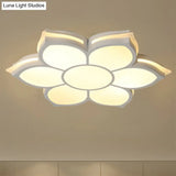 Modern Metal Flower Flush Mount Ceiling Light Led Integrated White Warm/White Various Sizes