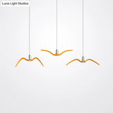 Modern Seagull Pendant Light: Led Metal Hang Lamp For Dining Room Yellow / B