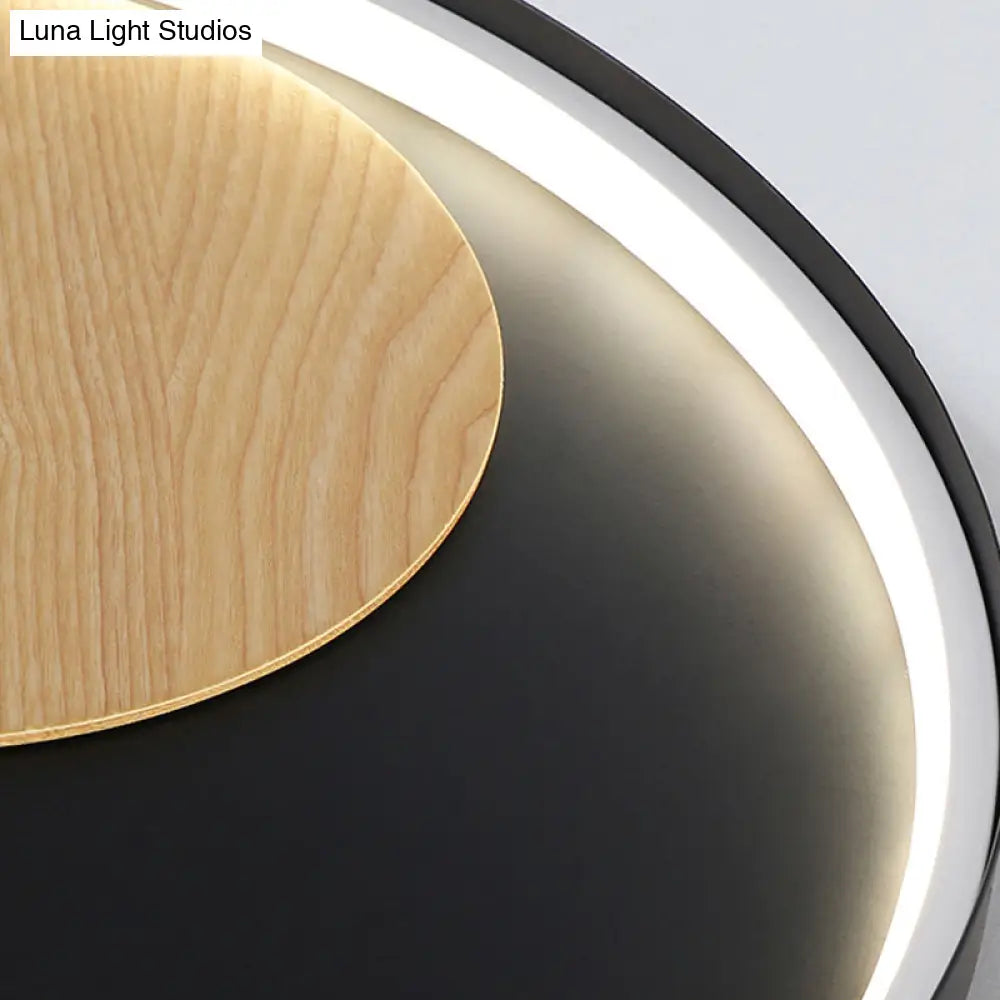 Modern Minimalist Disk Metal Ceiling Light Fixture - White/Black Led Flush Mount