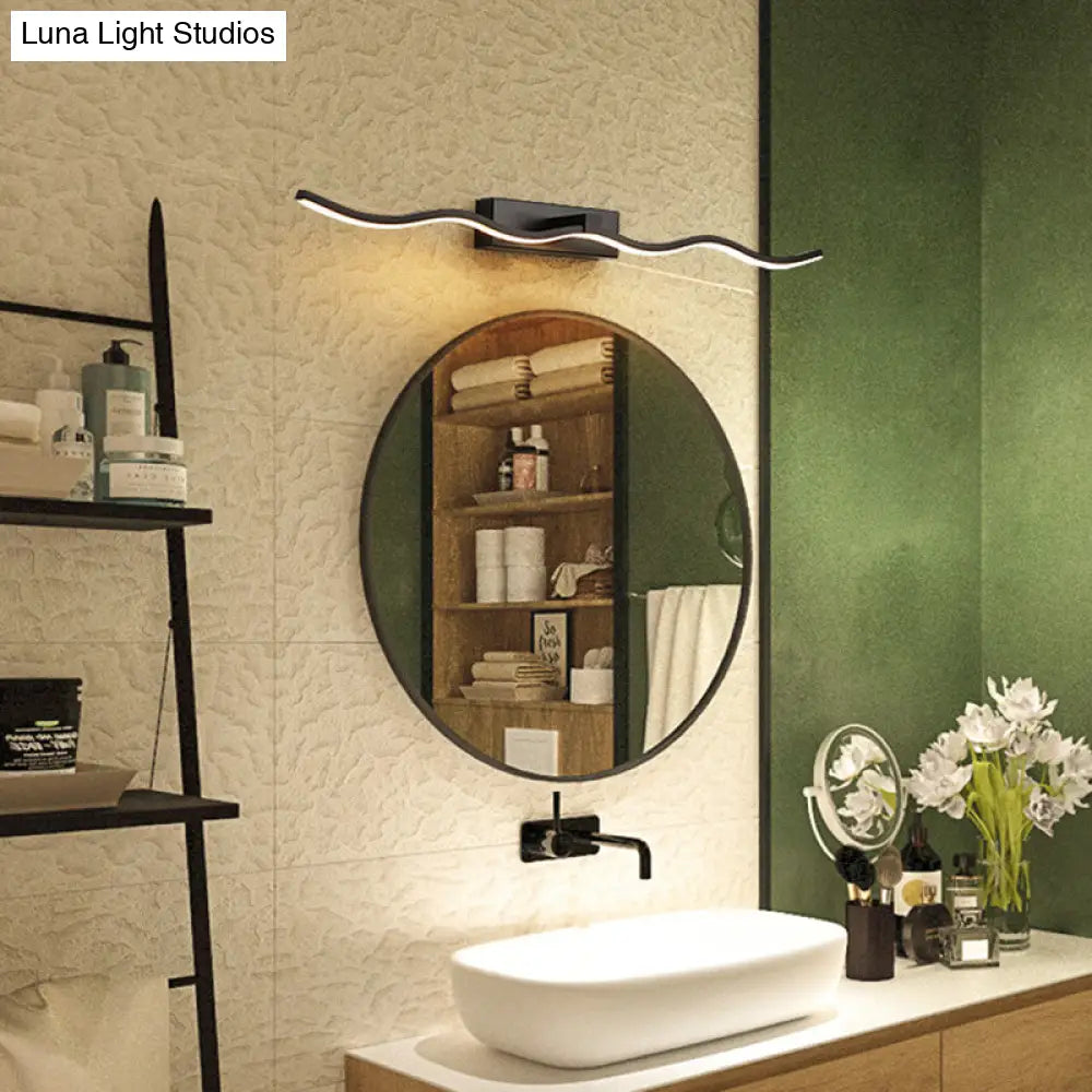 Modern Minimalist Metal Wall Vanity Light With Waving Design
