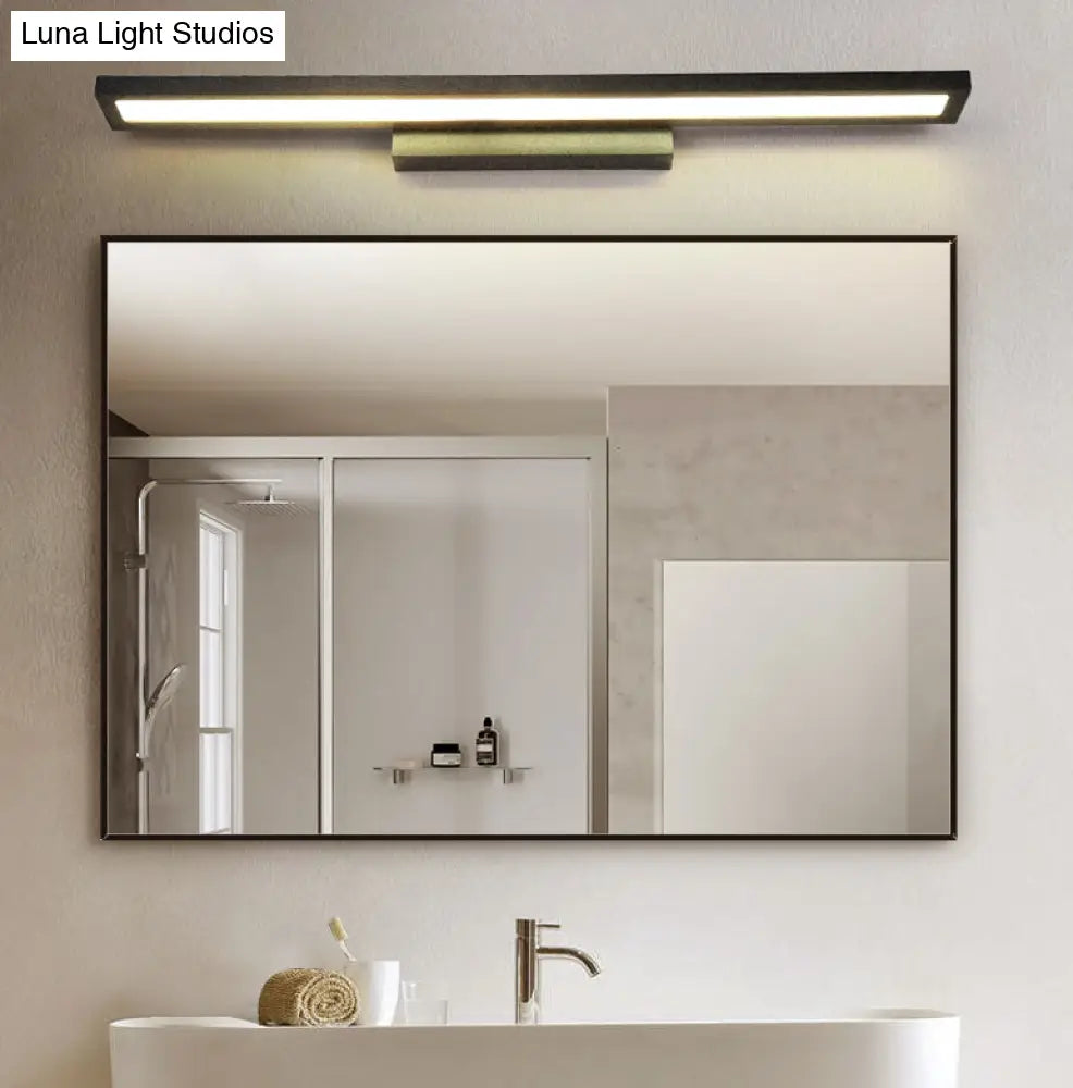 Modern Minimalist Vanity Wall Light In Aluminum With Rectangular Shape