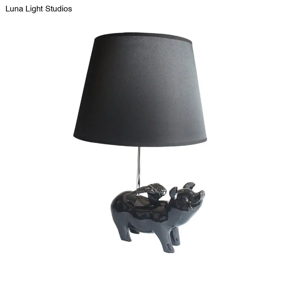 Modern Piggy Desk Light With Trapezoid Shade For Bedside