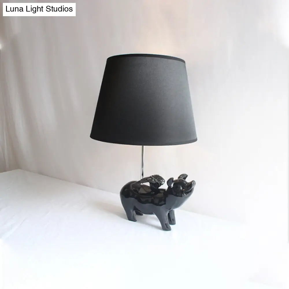 Modern Piggy Desk Light With Trapezoid Shade For Bedside