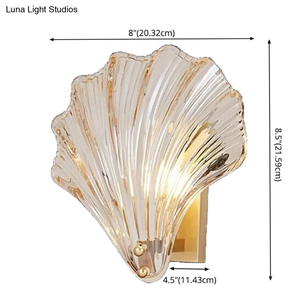 Modern Scalloped Metal Wall Sconce With Shell Shade For Corridor Décor