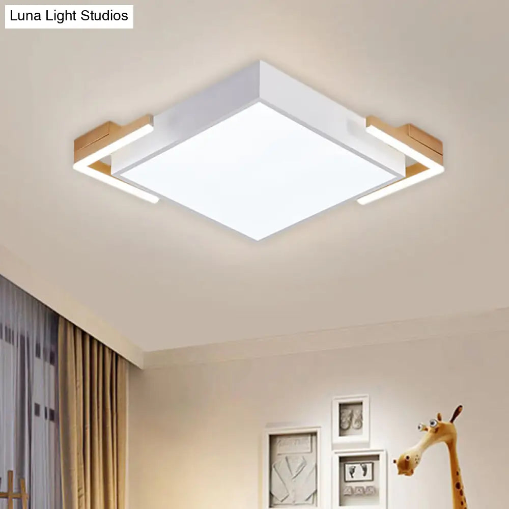 Modern Square Metallic Ceiling Light Fixture: Led Flushmount Lighting In Black/White Warm/White