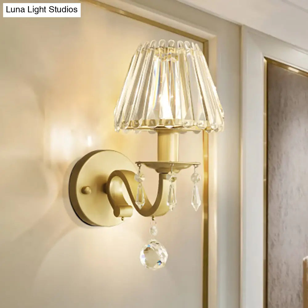 Modern Style Black/Gold Finish Crystal Shade Wall Sconce For Living Room